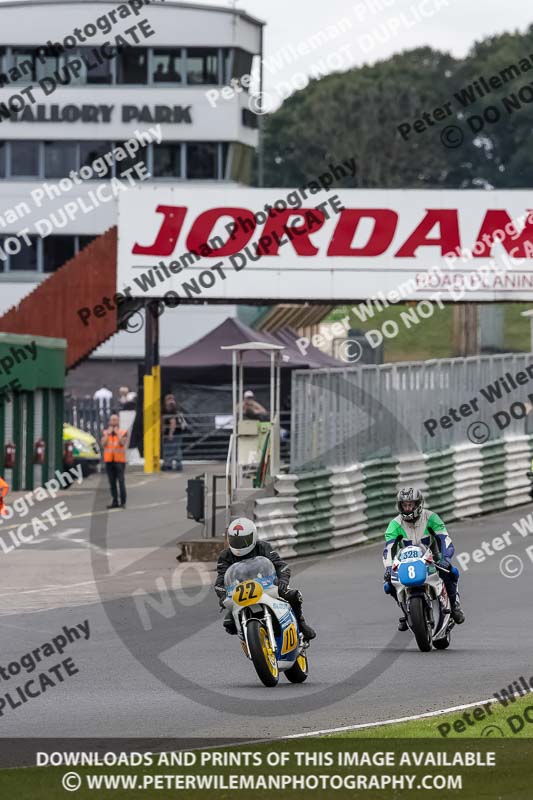 Vintage motorcycle club;eventdigitalimages;mallory park;mallory park trackday photographs;no limits trackdays;peter wileman photography;trackday digital images;trackday photos;vmcc festival 1000 bikes photographs